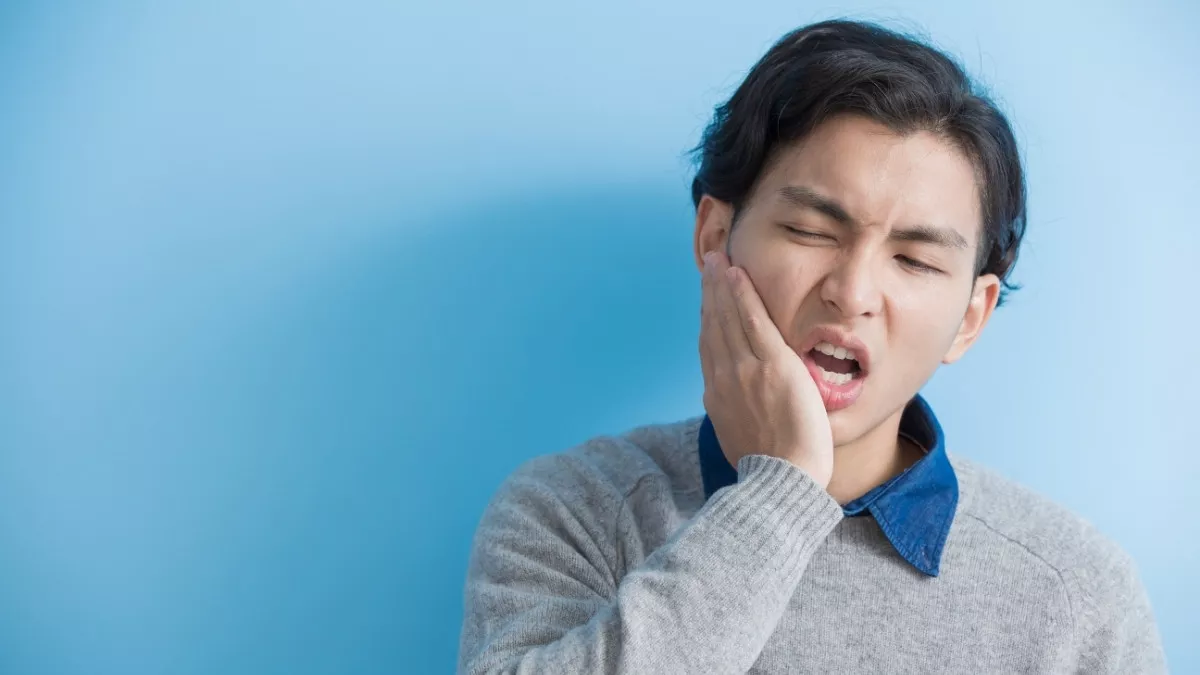 10 Cara Mengatasi Sakit Gigi yang Patut Dicoba KlikDokter